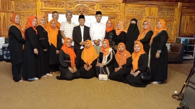 Foto Karanganyar